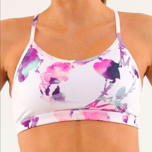 Size 4 Lululemon Blurred Blossom Flow Y Sports Bra